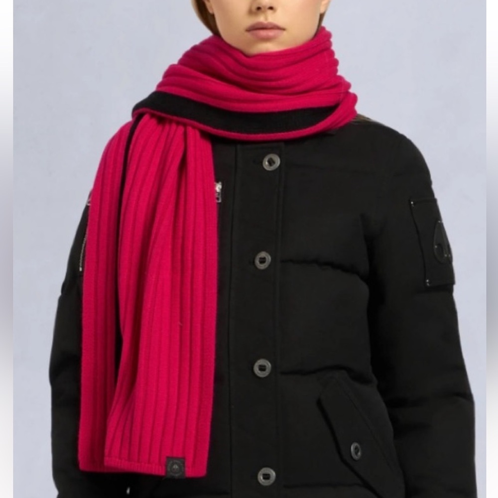 💖MOOSE KNUCKLES merino wool scarf